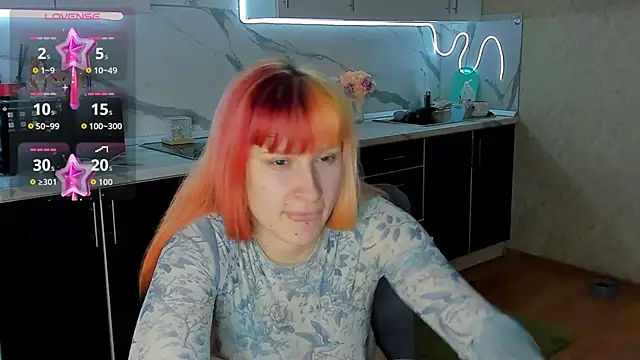 Snapshot of Sweet_white_chocolate chatting on 10/30/25, 07:21 Sweet white chocolate online show from 10/30/25, 07:21