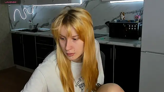 Sweet white chocolate online show from 02/17/26, 06:10