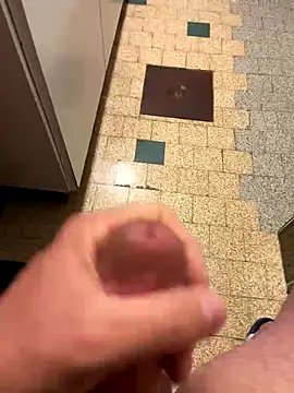 mikiss789 online show from 11/02/25, 04:15