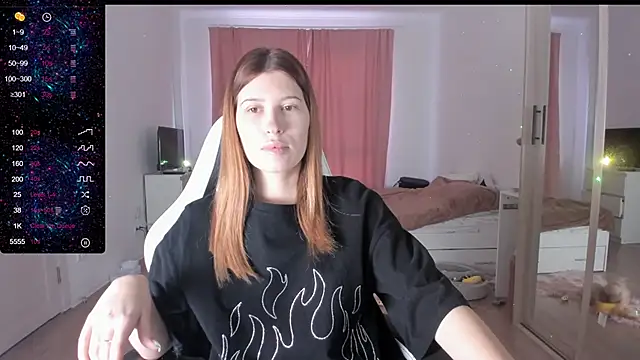 Snapshot of Agnes_Allenn chatting on 01/19/25, 07:36 Agnes Allenn online show from 01/19/25, 07:36