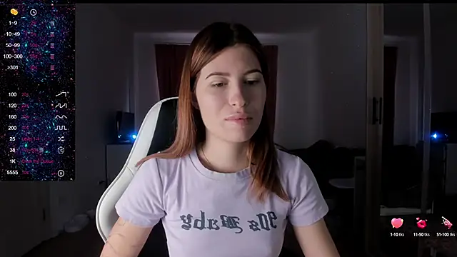 Snapshot of Agnes_Allenn chatting on 02/13/25, 07:56 Agnes Allenn online show from 02/13/25, 07:56