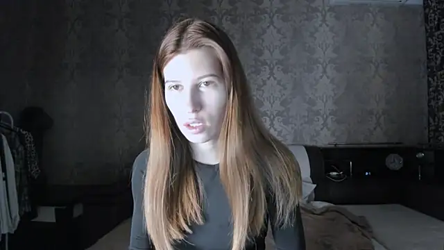 Snapshot of Agnes_Allenn chatting on 12/22/25, 09:17 Agnes Allenn online show from 12/22/25, 09:17