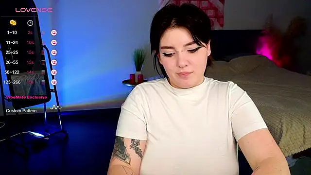 YumiYammy online show from 02/23/25, 01:24