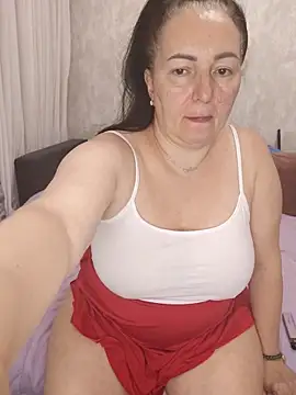 Snapshot of HairyVicky chatting on 09/15/25, 08:53 HairyVicky online show from 09/15/25, 08:53