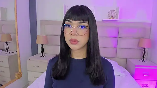 RoseCassie online show from 02/10/25, 01:01