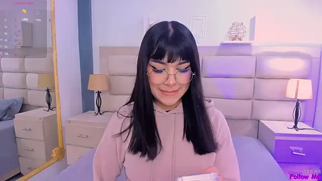 RoseCassie online show from 03/01/25, 02:02