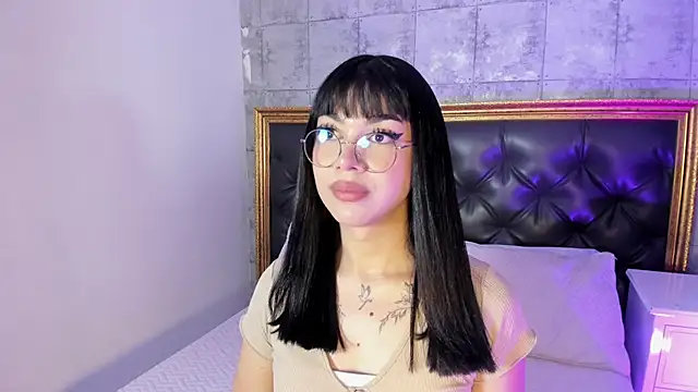 RoseCassie online show from 03/11/25, 01:45