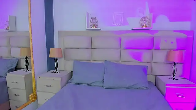 RoseCassie online show from 03/14/25, 01:35