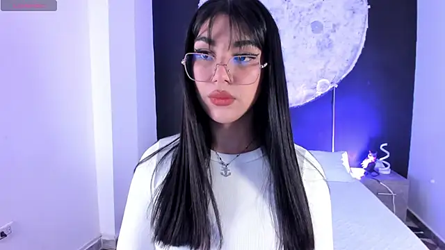 RoseCassie online show from 12/03/25, 02:15