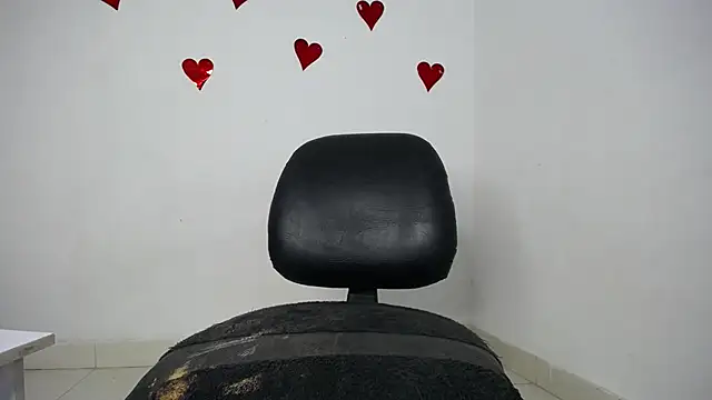 Snapshot of xoxo_06 chatting on 03/15/25, 06:47 xoxo 06 online show from 03/15/25, 06:47