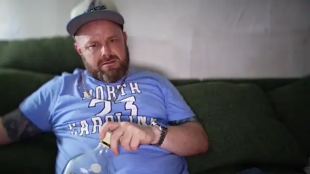 Thickirishcock850 online show from 04/05/26, 11:29