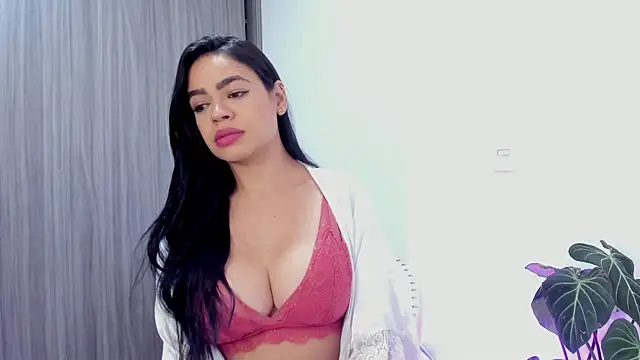 Sara Leblanc online show from 02/25/25, 03:38