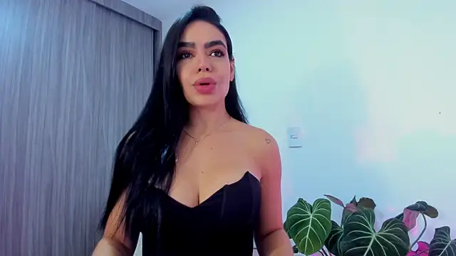 Sara Leblanc online show from 10/20/25, 02:50