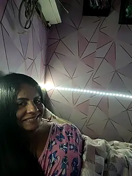 ppatriciarabello online show from 07/02/26, 02:01