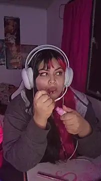 Pinky-Flower online show from 02/15/26, 03:36