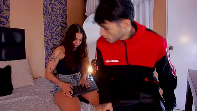 hinata itachi online show from 02/17/26, 03:47