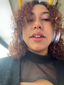 lauraltt online show from 11/15/25, 06:37