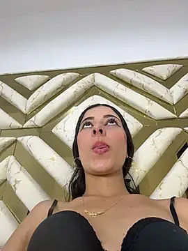 evaFiore online show from 02/24/26, 08:29