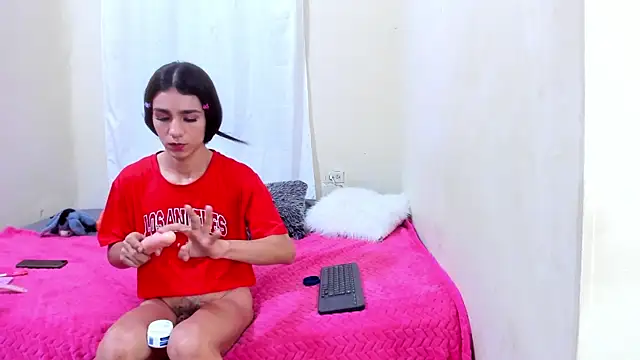 Snapshot of Mariana_16_ chatting on 01/31/25, 09:59 Mariana 16 online show from 01/31/25, 09:59