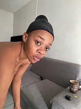 beverlyxxxx online show from 11/09/25, 09:07