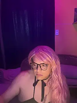 NikkelSofia online show from 01/19/25, 02:06