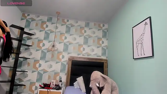 ARYAMORGAN1 online show from 02/07/25, 12:17