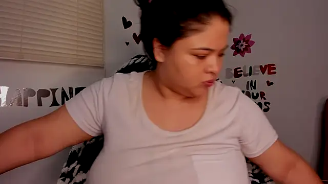 lizzie c online show from 11/22/25, 10:14