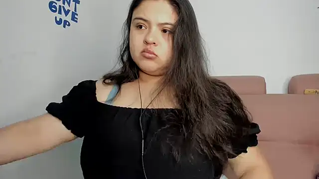 lizzie c online show from 05/09/26, 03:56