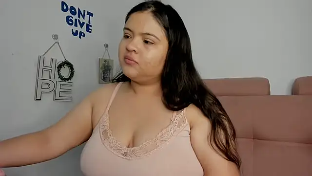 lizzie c online show from 05/31/26, 05:59