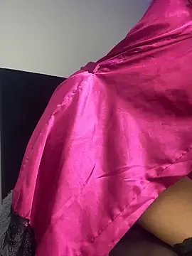AlejandritaMilano online show from 07/25/26, 10:40