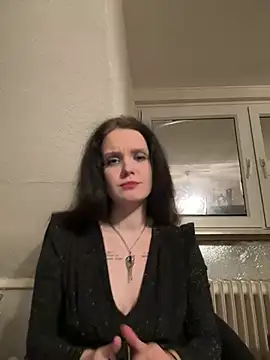 Snapshot of milabandolero chatting on 12/31/24, 05:18 milabandolero online show from 12/31/24, 05:18