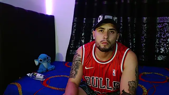 miia-liiam online show from 01/07/26, 05:32