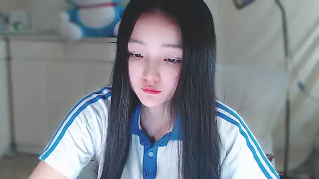 xiao-xiao-D online show from 02/06/25, 09:11