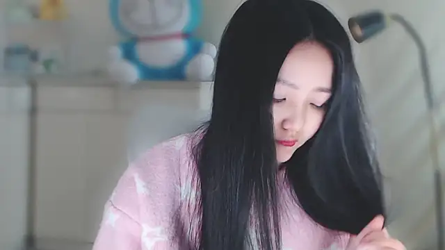 xiao-xiao-D online show from 02/07/25, 05:20