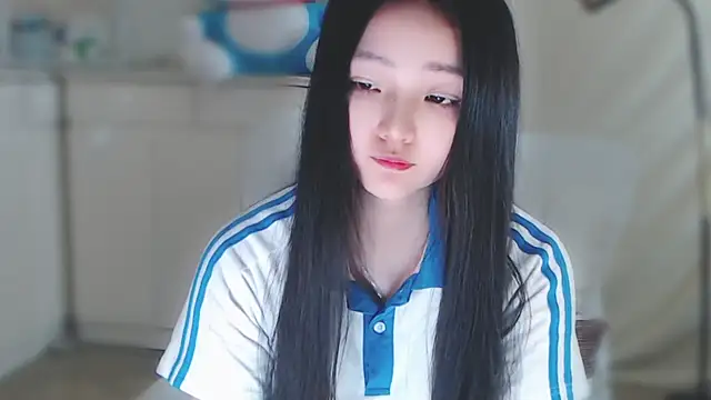 xiao-xiao-D online show from 02/07/25, 08:22