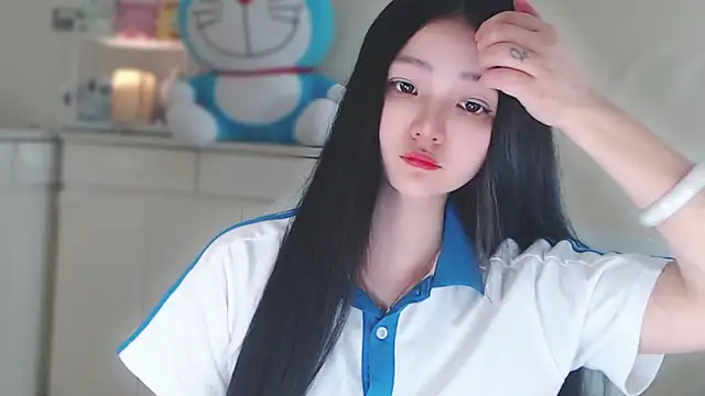 xiao-xiao-D online show from 02/14/25, 01:08