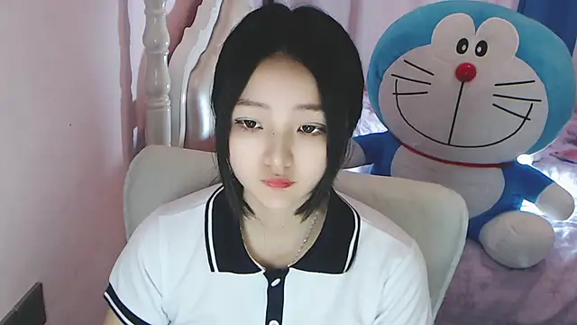 xiao-xiao-D online show from 02/21/25, 04:40