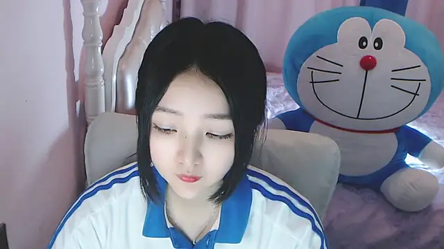 xiao-xiao-D online show from 02/21/25, 07:45