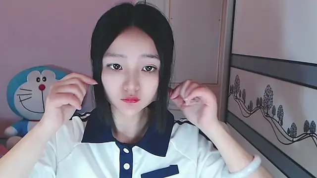 xiao-xiao-D online show from 02/23/25, 11:00