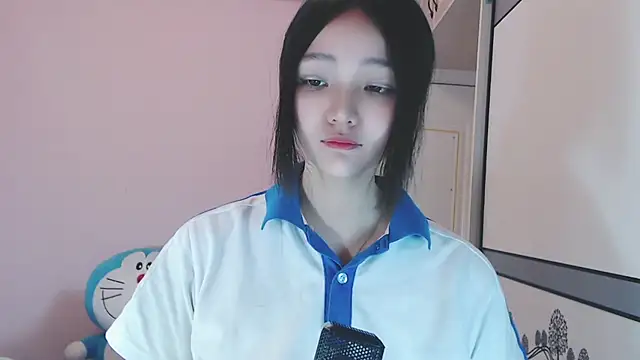 xiao-xiao-D online show from 02/25/25, 08:25