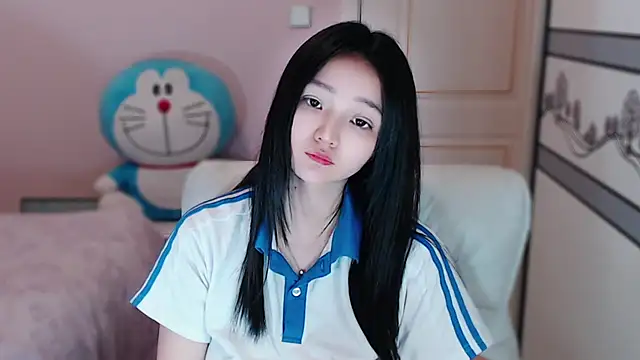 xiao-xiao-D online show from 02/28/25, 11:03