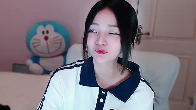 xiao-xiao-D online show from 03/08/25, 11:37