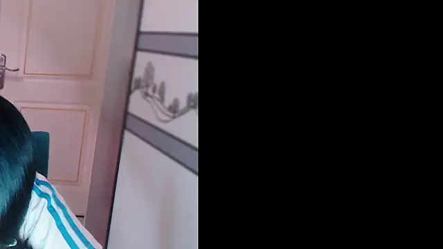 xiao-xiao-D online show from 10/01/25, 05:35