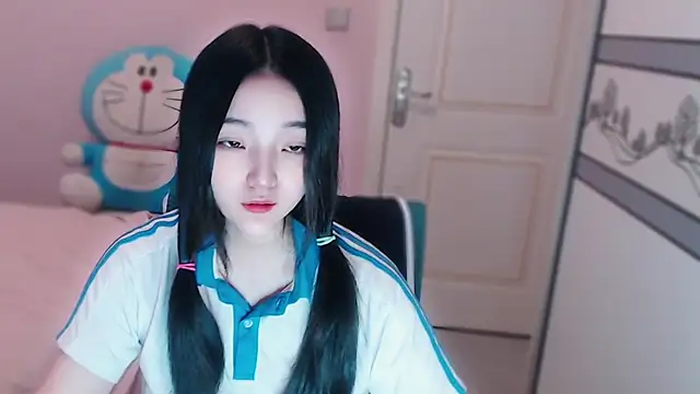 xiao-xiao-D online show from 10/05/25, 06:34