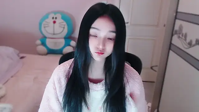 xiao-xiao-D online show from 12/15/25, 09:57