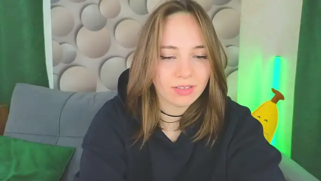 Cute smile sharon online show from 03/17/25, 06:07