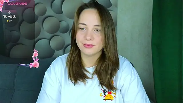 Cute smile sharon online show from 10/10/25, 03:38
