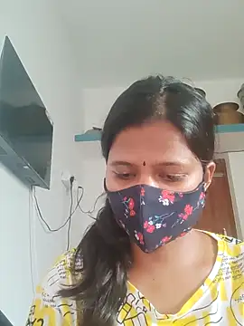 Tamil Sanjana  online show from 02/17/25, 12:05