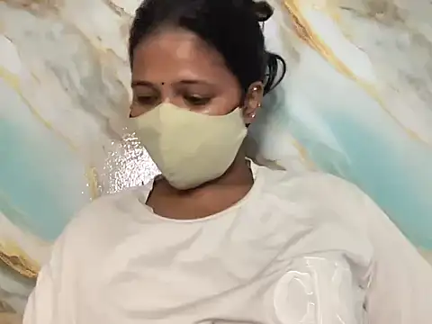 Tamil Sanjana  online show from 10/26/25, 07:25