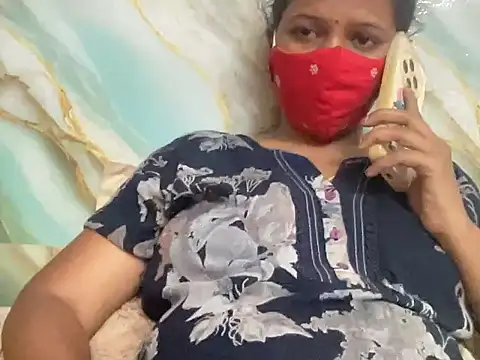 Tamil Sanjana  online show from 03/31/26, 05:08